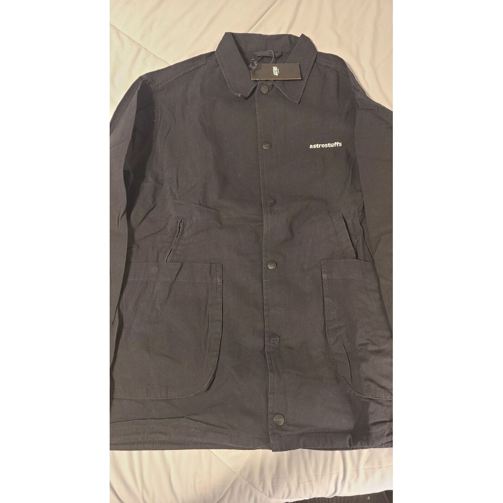 Astrostuffs long sleeve Shirt Pockets in front Size Small‎